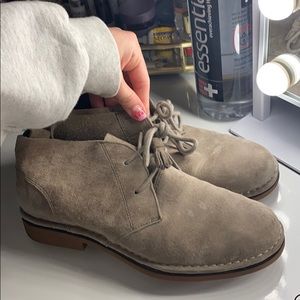 Tan suede ankle boots / dress shoes.